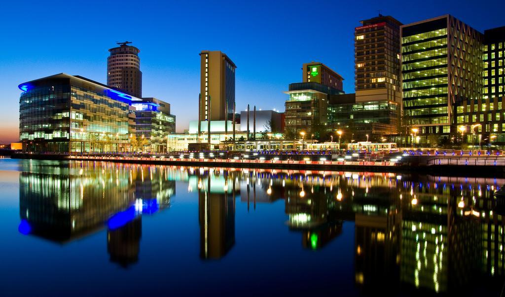 Inspired Apartments Salford  Exteriör bild